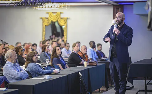 Marco Lasalle, directeur du service technique à l’APCHQ. Photo prise lors du 28e Colloque des gestionnaires techniques du logement social et communautaire. Crédit photo : Société d’habitation du Québec (SHQ)