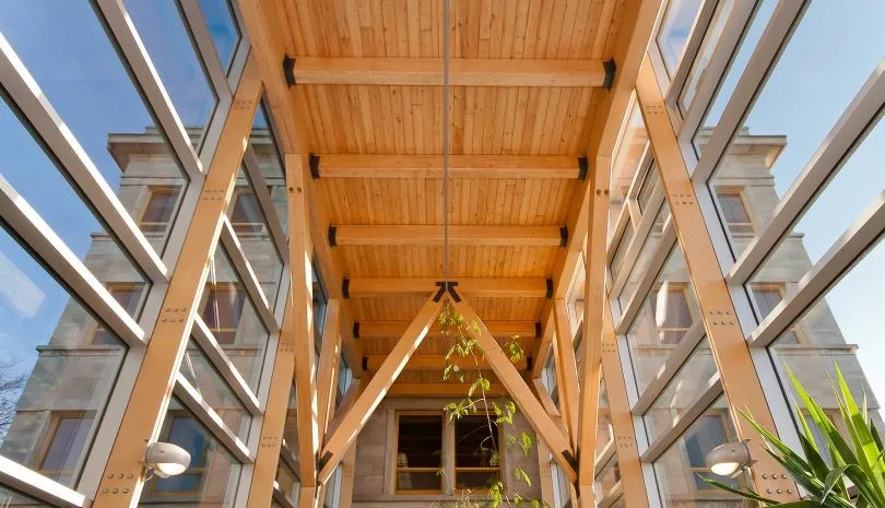 Mieux construire en bois massif à l’aide de la modélisation des données du bâtiment (BIM)